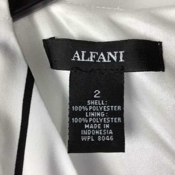 Cute Alfani White and Black Mini Dress‎ Sz 2 - Picture 3 of 4